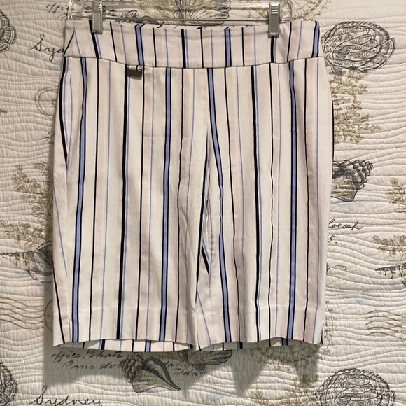Peck & Peck Pants - Peck & Peck Bermuda Shorts- Striped